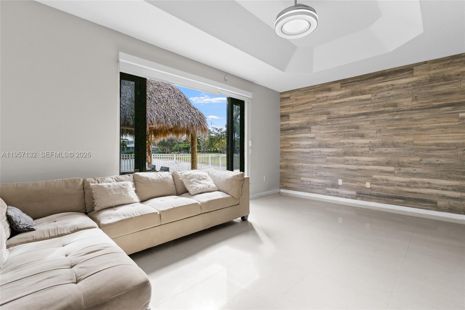 3924 Northeast 15th Street Homestead, FL 33033 - Photo 13 of 54