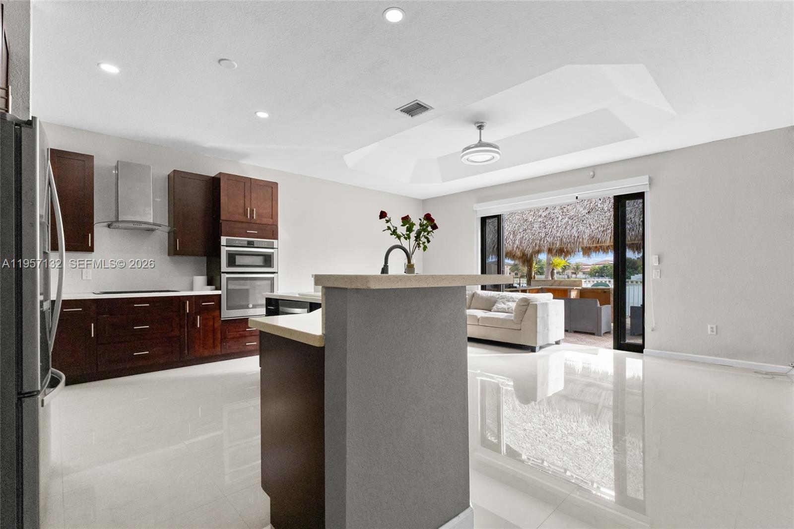 3924 Northeast 15th Street Homestead, FL 33033 - Photo 10 of 54