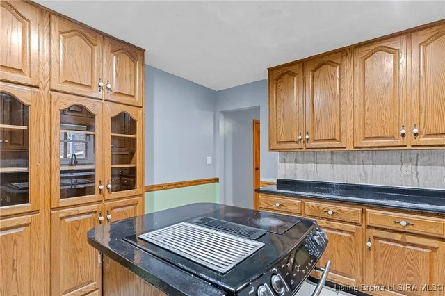 $285,000 | 2235 Hargan Drive, Madison, IN 47250