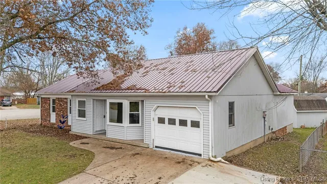 $285,000 | 2235 Hargan Drive, Madison, IN 47250