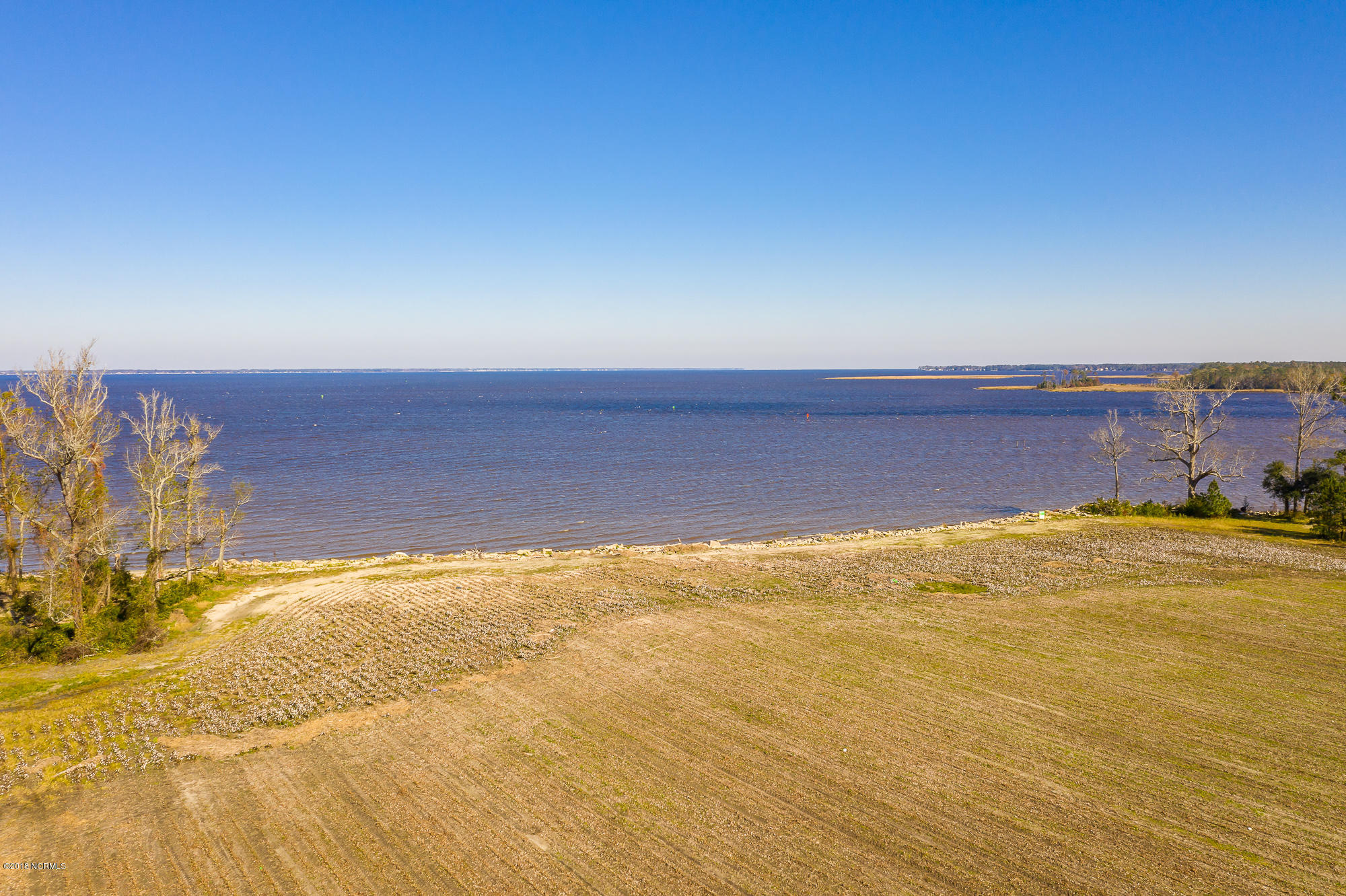 2431 Temples Point Road Havelock, NC 28532 - Photo 4 of 16 2431 Temples Point Rd-0319