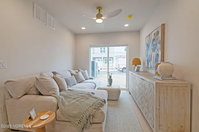 $1,099,000 | 1 Railroad Avenue, Unit C3, Neptune, NJ 07753