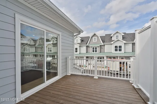 $1,099,000 | 1 Railroad Avenue, Unit C3, Neptune, NJ 07753