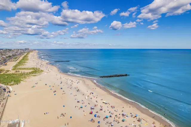 $1,099,000 | 1 Railroad Avenue, Unit C3, Neptune, NJ 07753