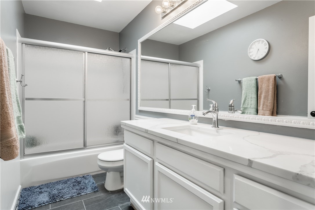 18811 20th Avenue Southeast Bothell, WA 98012 - Photo 23 of 25 Gallery Image 23