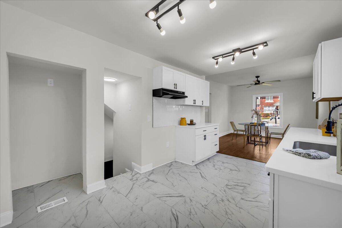 1517 Edison Street Detroit, MI 48206 - Photo 14 of 52 14-Edison-42