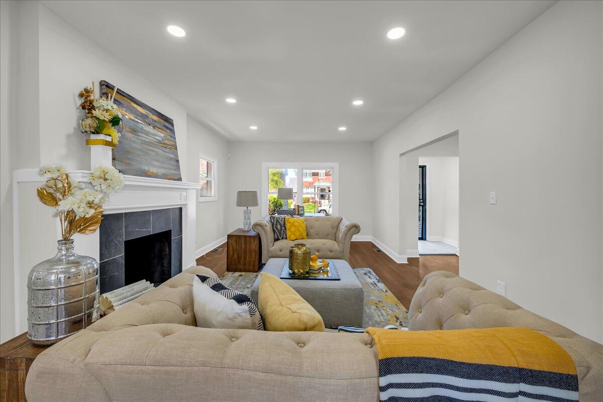 1517 Edison Street Detroit, MI 48206 - Photo 8 of 52 08-Edison-36