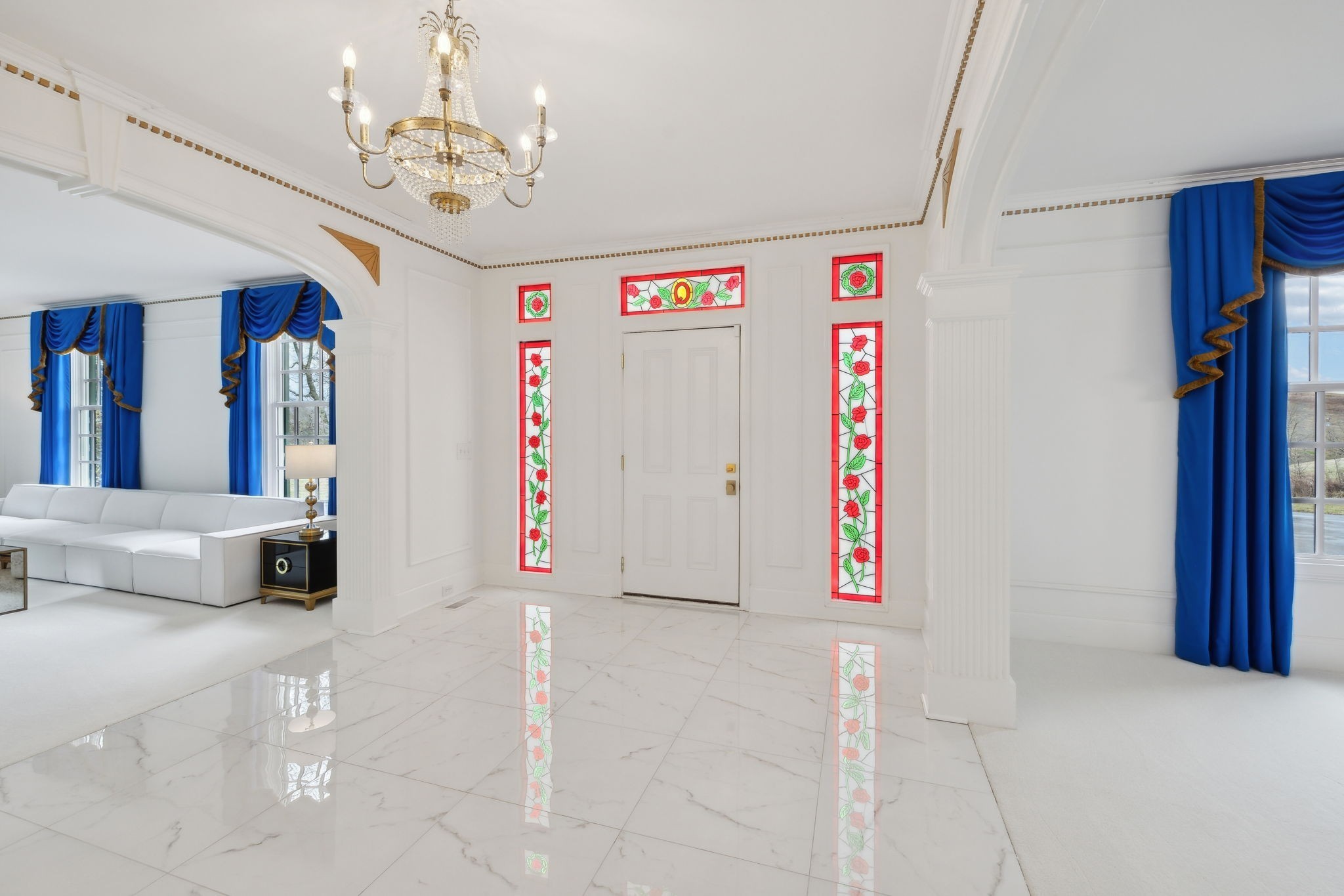 750 Walker Road Beechgrove, TN 37018 - Photo 4 of 54 a view of hall way with furniture