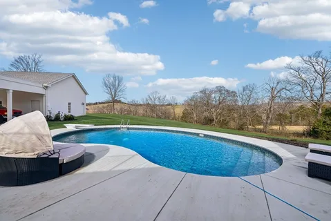 $3,200,000 | 750 Walker Road, Beechgrove, TN 37018