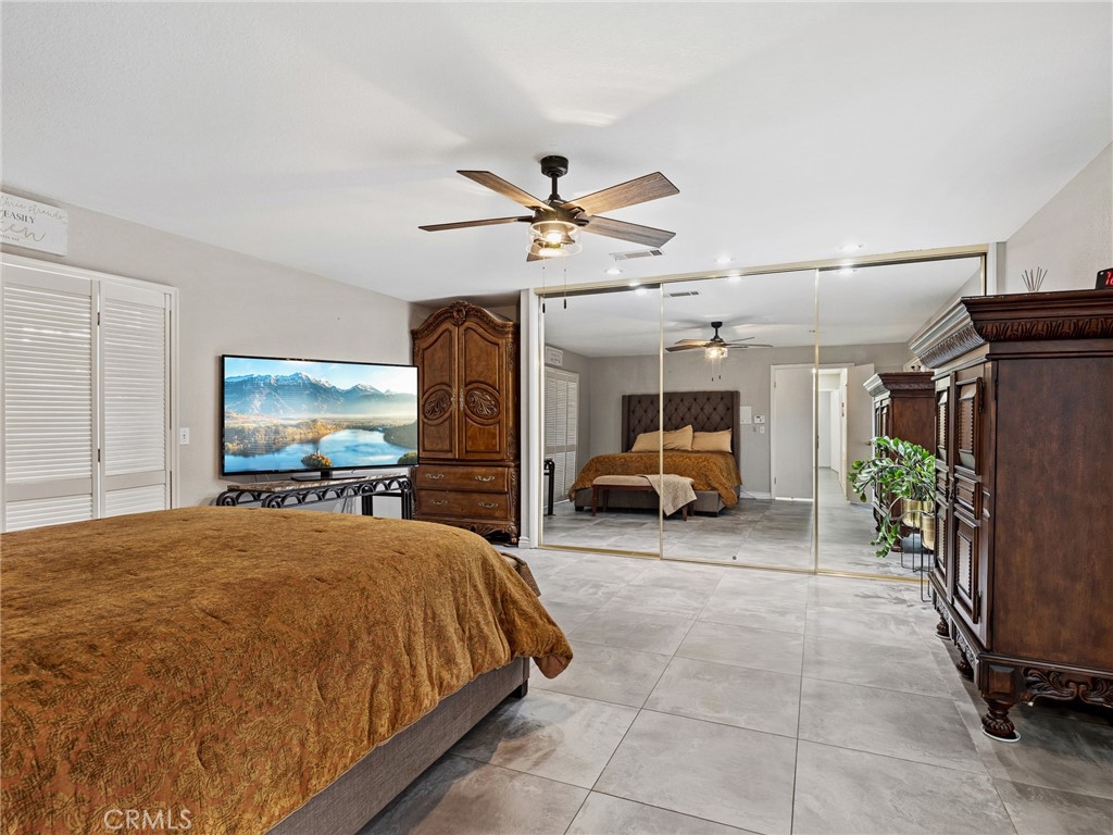 19786 Symeron Road Apple Valley, CA 92307 - Photo 38 of 71