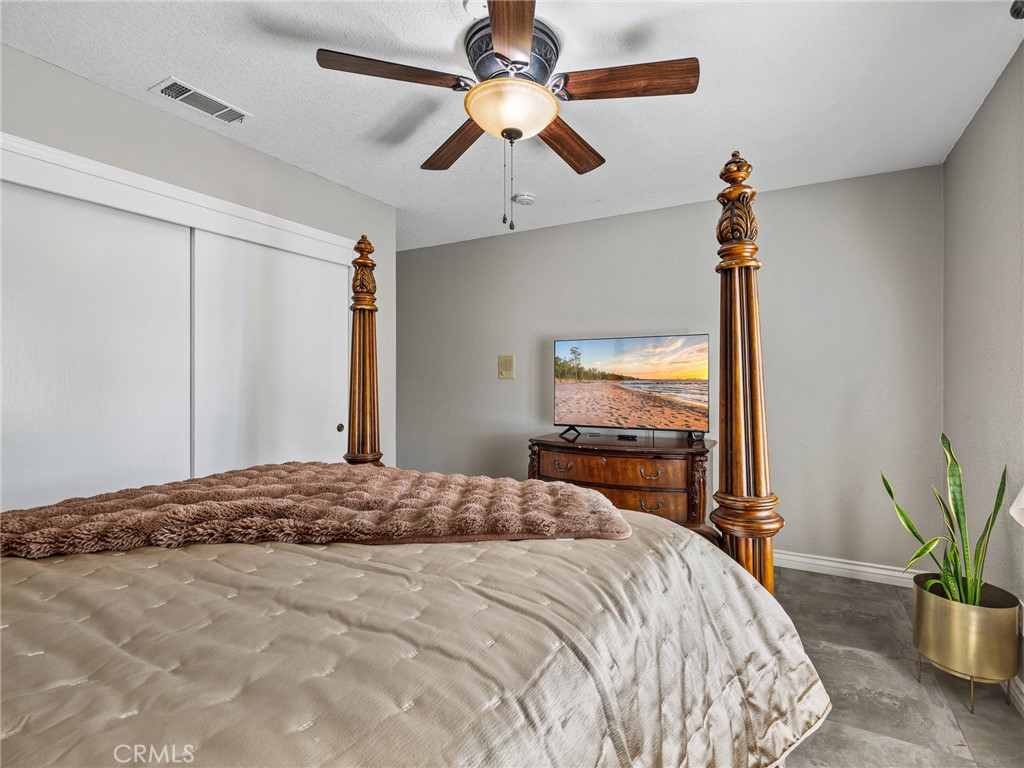 19786 Symeron Road Apple Valley, CA 92307 - Photo 43 of 71