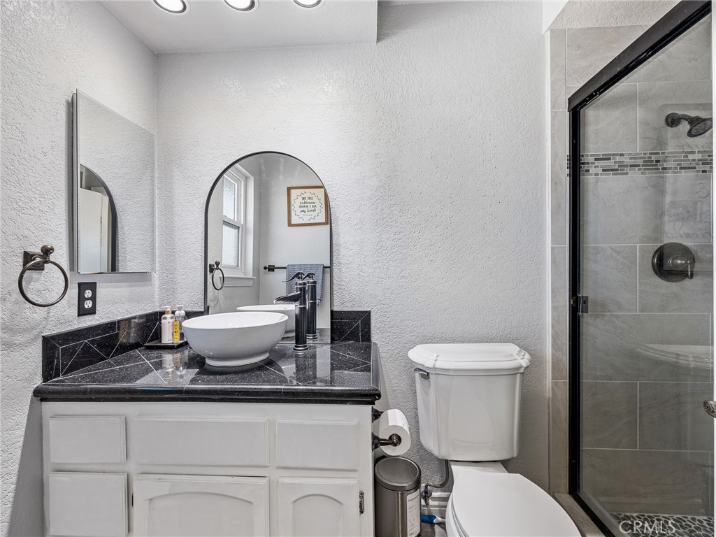 19786 Symeron Road Apple Valley, CA 92307 - Photo 49 of 71