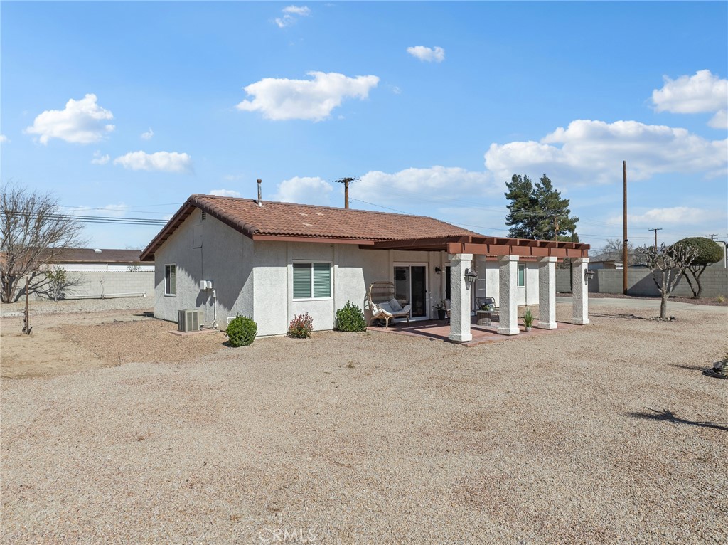 19786 Symeron Road Apple Valley, CA 92307 - Photo 59 of 71