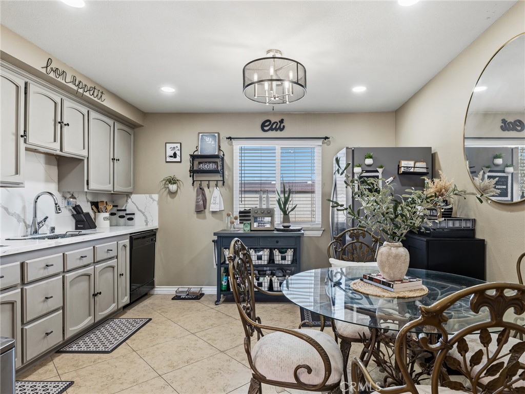 19786 Symeron Road Apple Valley, CA 92307 - Photo 63 of 71