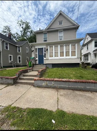 $149,900 | 284 3rd Street Northwest, Barberton, OH 44203