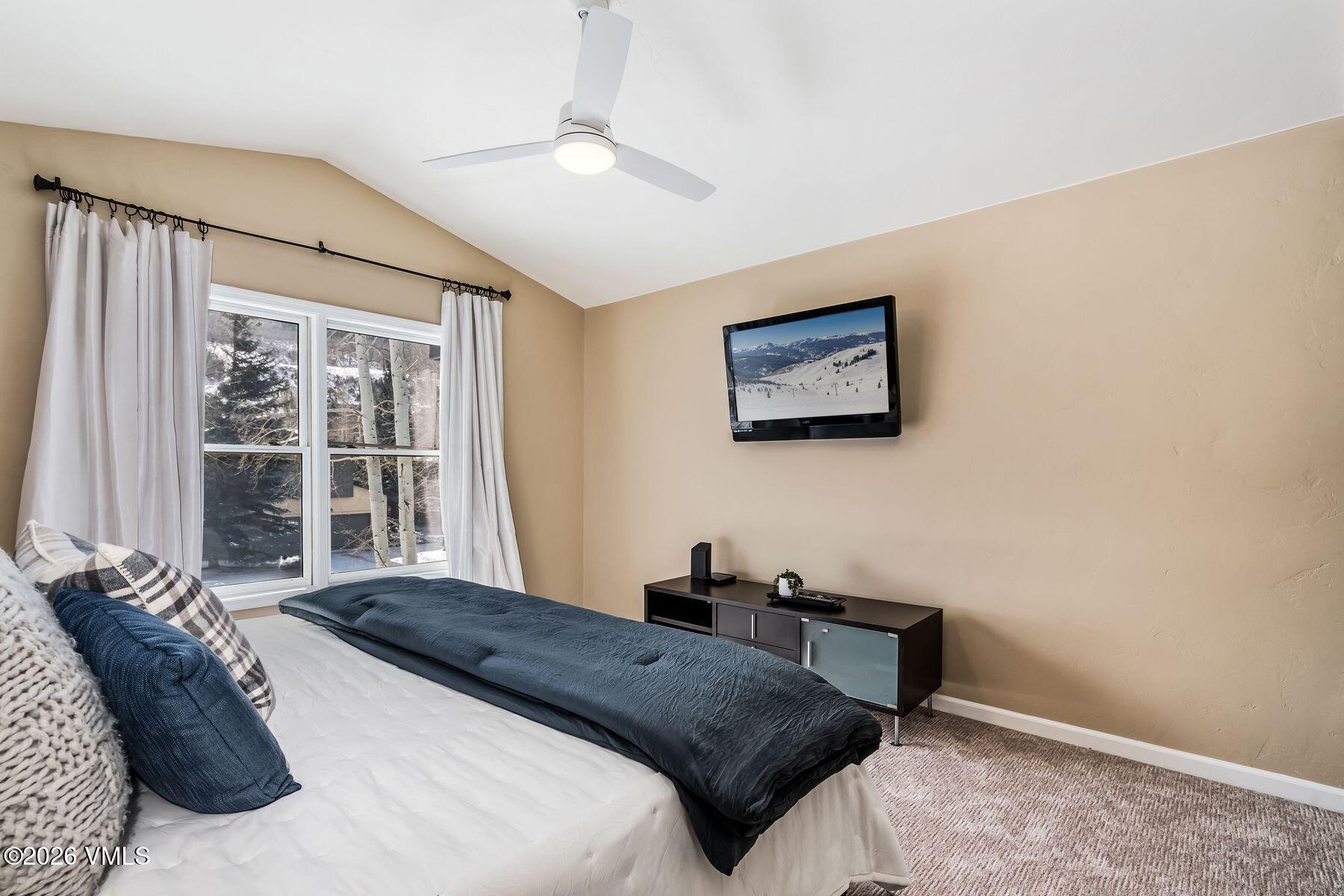 22 Miller's Loop Edwards, CO 81632 - Photo 14 of 56 photo_online_013