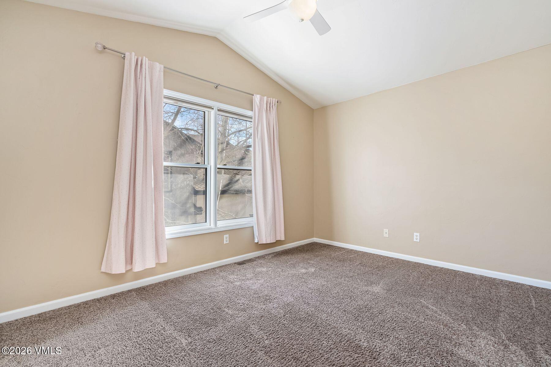 22 Miller's Loop Edwards, CO 81632 - Photo 18 of 56 photo_online_017