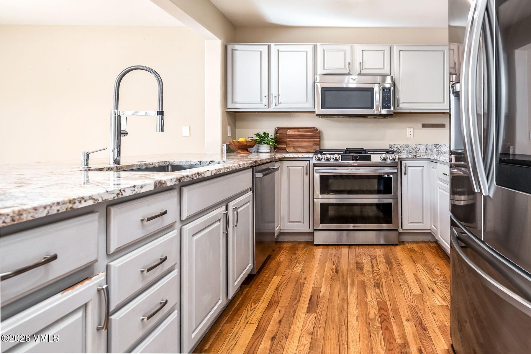 22 Miller's Loop Edwards, CO 81632 - Photo 6 of 56 photo_online_005