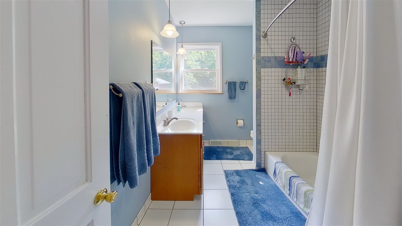 1600 Scully Road Mount Pleasant, MI 48858 - Photo 26 of 59 1878052-25.JPG