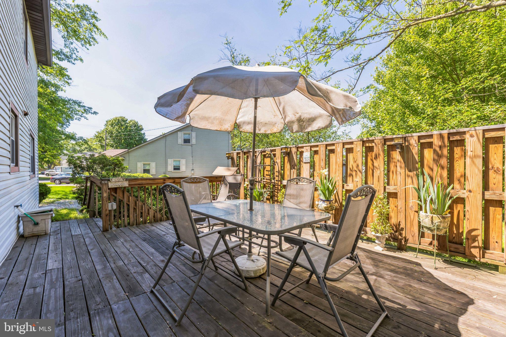431 Gatewood Road Cherry Hill, NJ 08003 - Photo 27 of 31 Deck