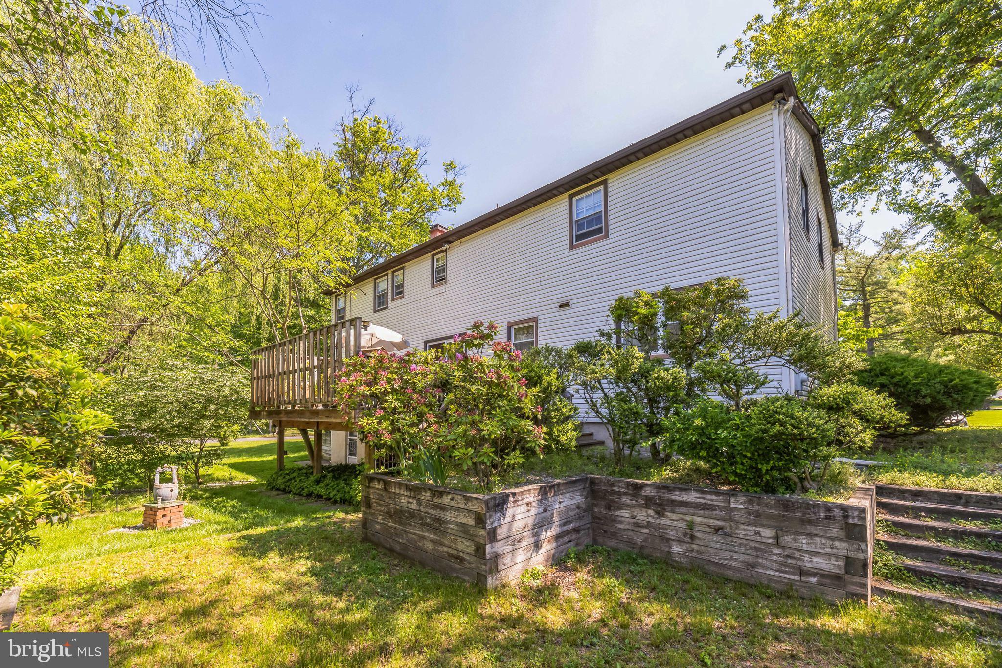 431 Gatewood Road Cherry Hill, NJ 08003 - Photo 28 of 31 Exterior back
