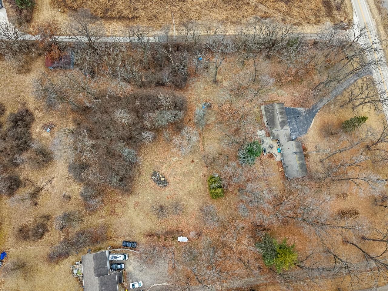 7785 Prairie Hill Road South Beloit, IL 61080 - Photo 45 of 46 a view of a dry yard