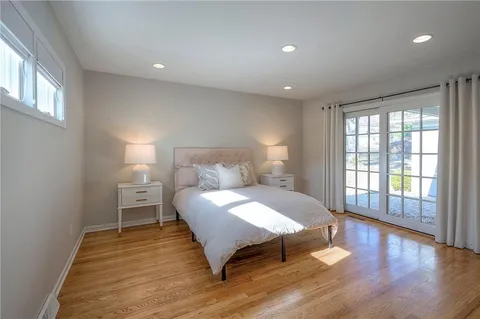 $765,000 | 10314 Manor Road, Leawood, KS 66206