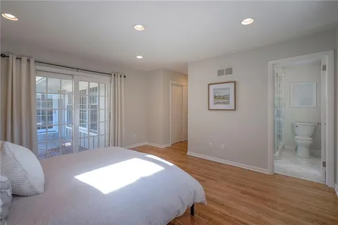 $765,000 | 10314 Manor Road, Leawood, KS 66206