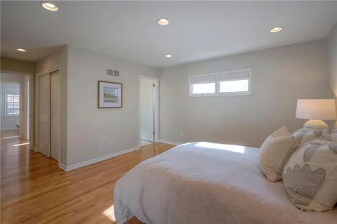 $765,000 | 10314 Manor Road, Leawood, KS 66206