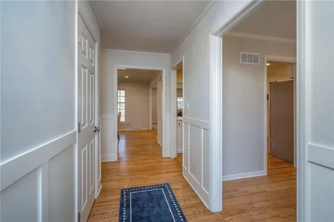 $765,000 | 10314 Manor Road, Leawood, KS 66206