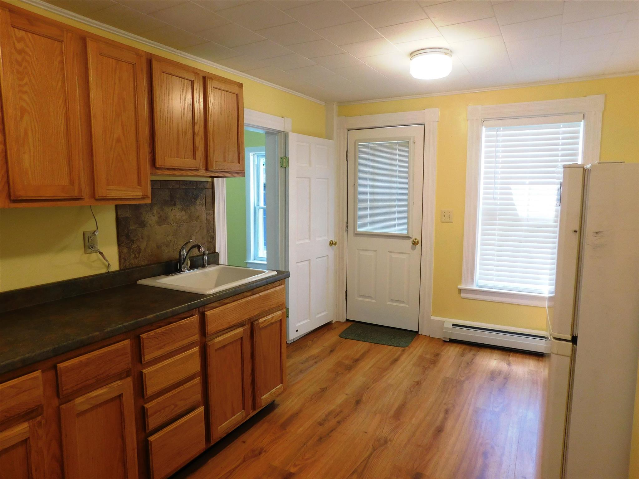 67.5 Valley Street Springfield, VT 05156 - Photo 4 of 29