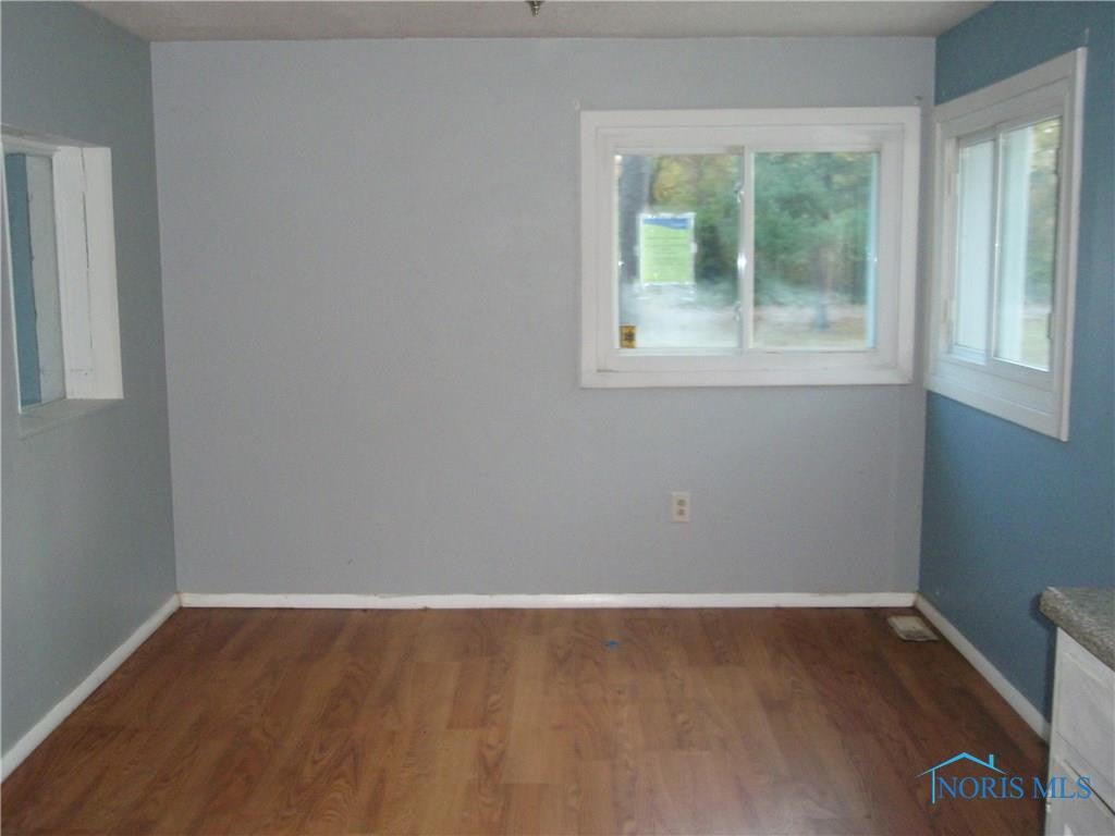44 North Irwin Road Holland, OH 43528 - Photo 8 of 11 Gallery Image 8