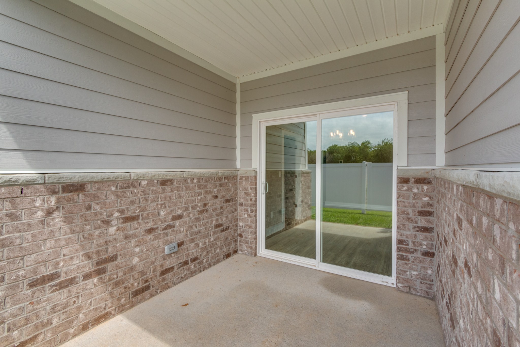 1905 Windhelm Drive Murfreesboro, TN 37129 - Photo 20 of 42 a bathroom with a shower