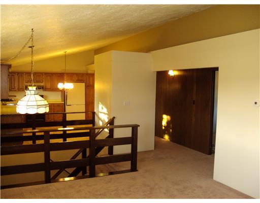1396 Dime Road Vandergrift, PA 15690 - Photo 4 of 18 1st Floor Plan. This Nice Open Floor Plan Showcases a Beautiful Overhead Bulk Shelf to showcase your Decor!