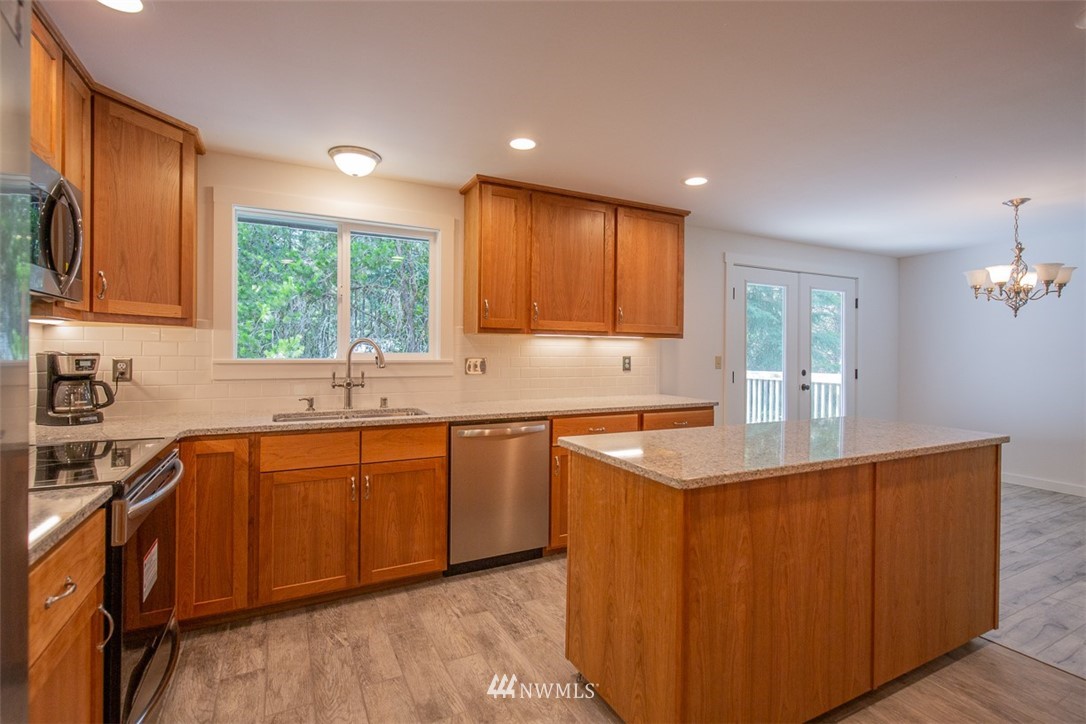 11401 Ridge Rim Trail Southeast Port Orchard, WA 98367 - Photo 12 of 27 Gallery Image 12