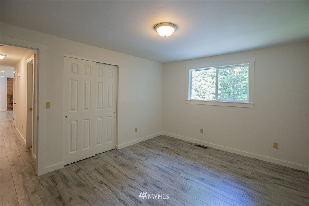 11401 Ridge Rim Trail Southeast Port Orchard, WA 98367 - Photo 14 of 27 Gallery Image 14