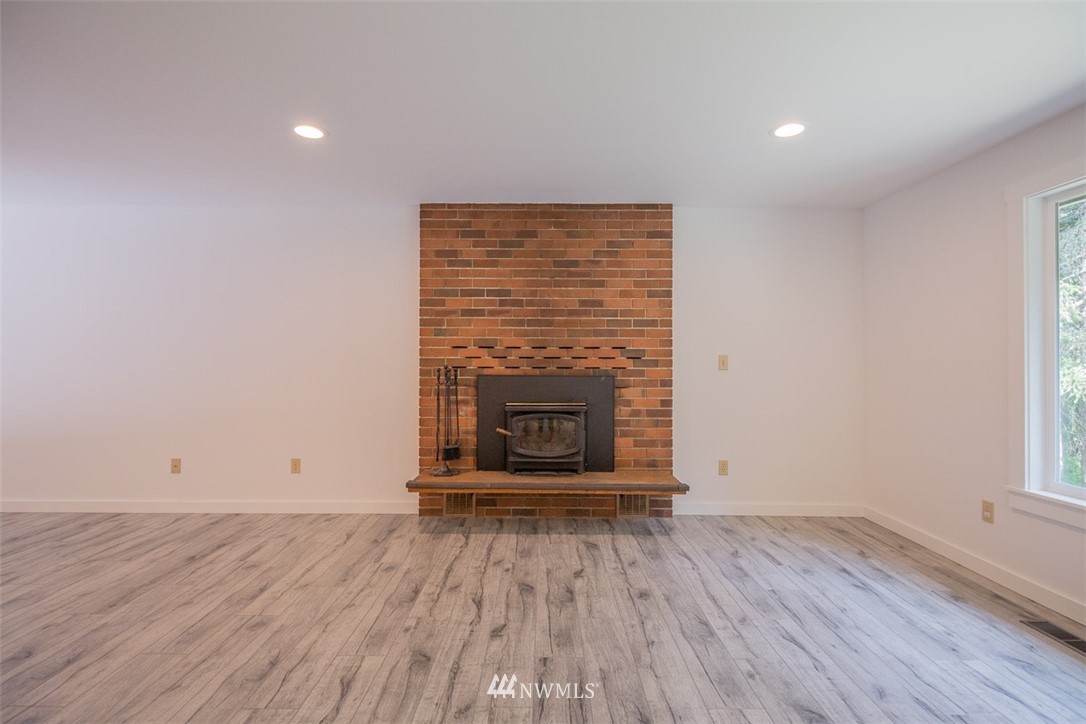 11401 Ridge Rim Trail Southeast Port Orchard, WA 98367 - Photo 7 of 27 Gallery Image 7