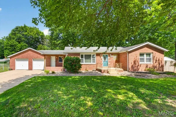 $175,000 | 2101 Clark Avenue, Granite City, IL 62040