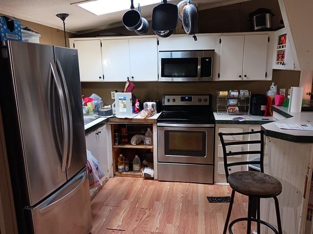 638 Fitzwilliam Road Richmond, NH 03470 - Photo 3 of 17