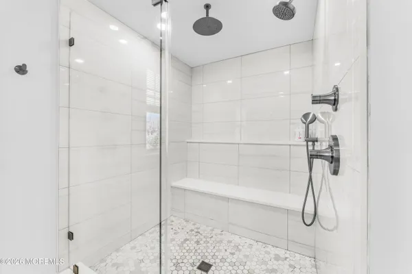 $2,750,000 | 1 South Cherry Lane, Rumson, NJ 07760