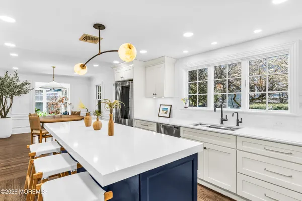 $2,750,000 | 1 South Cherry Lane, Rumson, NJ 07760
