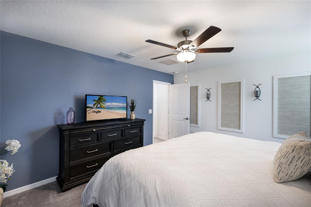 5552 Blue Azure Drive Wimauma, FL 33598 - Photo 17 of 63