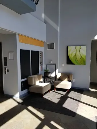 $1,900 | 1122 West Catalpa Avenue, Unit 414, Chicago, IL 60640