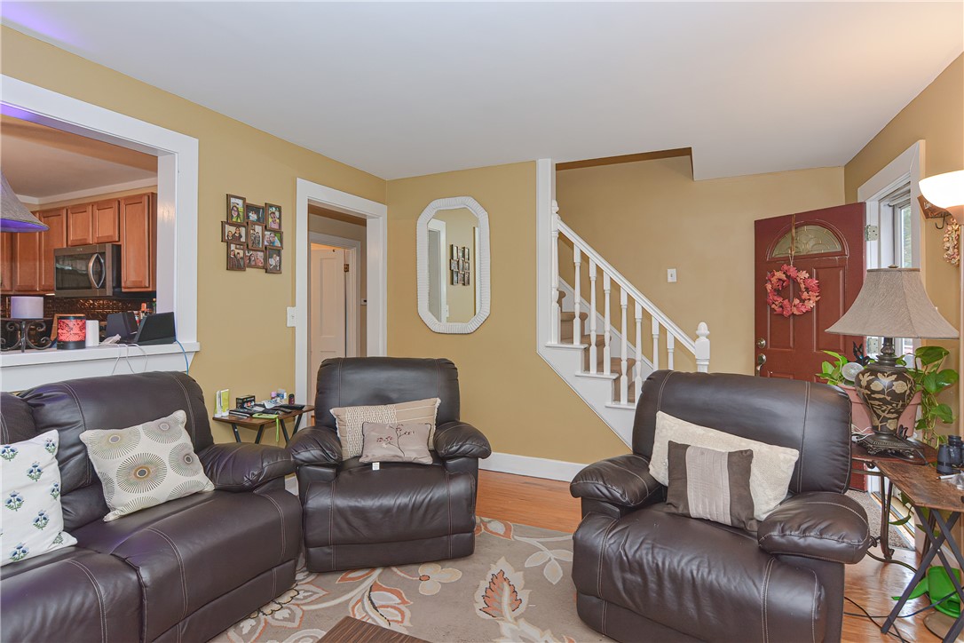 878 Bernon Street Woonsocket, RI 02895 - Photo 3 of 43 Gallery Image 3