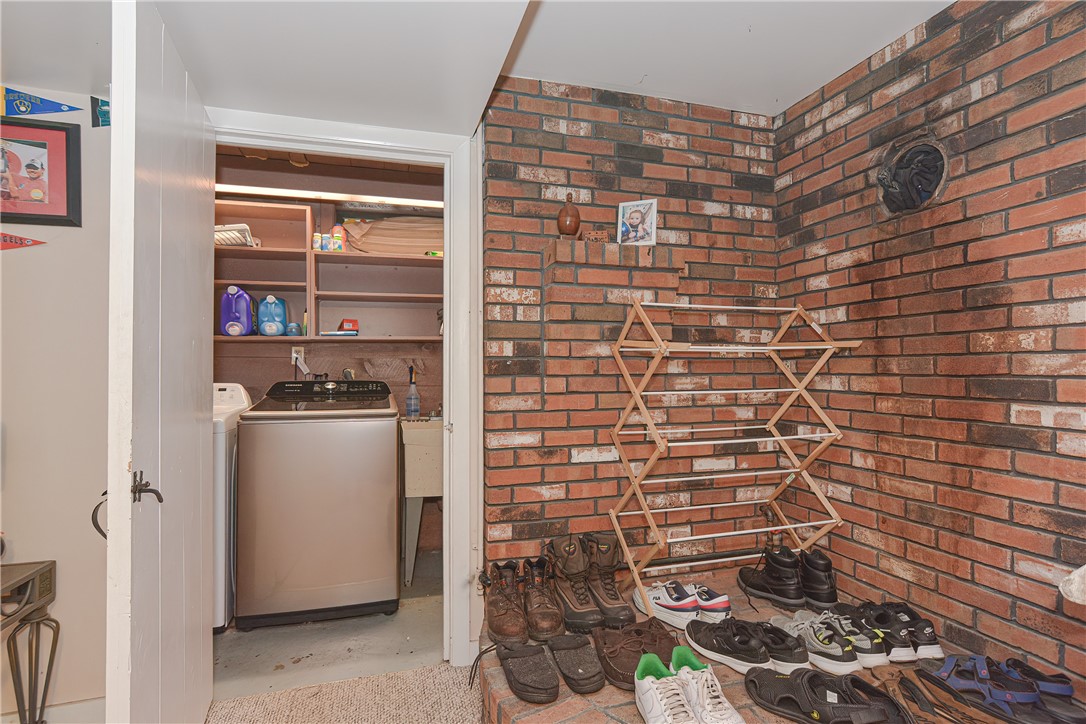 878 Bernon Street Woonsocket, RI 02895 - Photo 31 of 43 Gallery Image 31