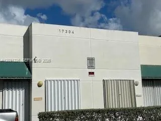 $1,200 | 17304 Walker Avenue, Unit 100, Miami, FL 33157
