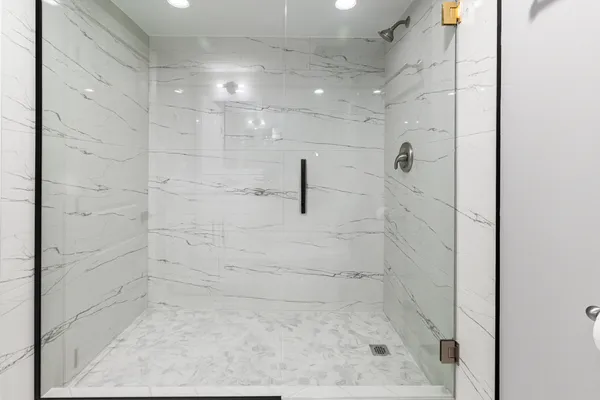$539,900 | 4527 North Newcastle Avenue, Harwood Heights, IL 60706