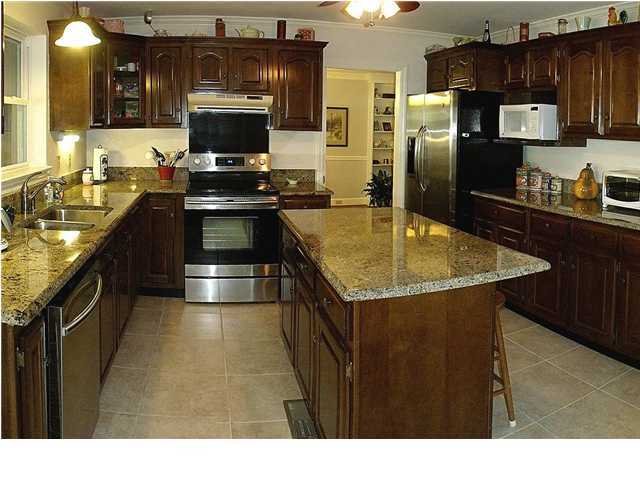1915 Hickory Valley Road Chattanooga, TN 37421 - Photo 3 of 17 Additional Photo