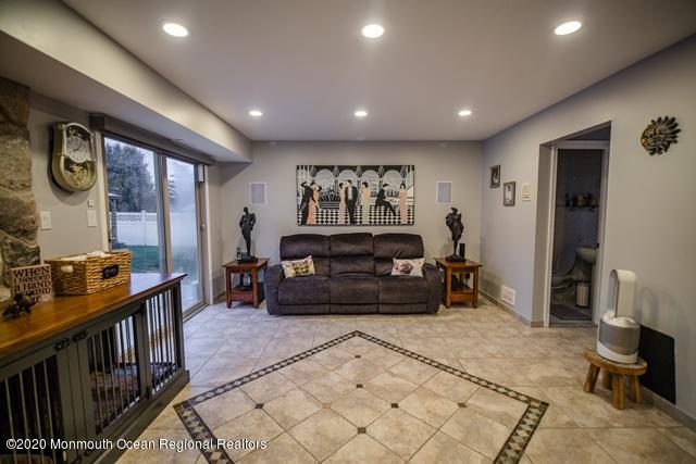 36 Hedgewood Road Howell, NJ 07731 - Photo 21 of 45 36HedgewoodRd_0089