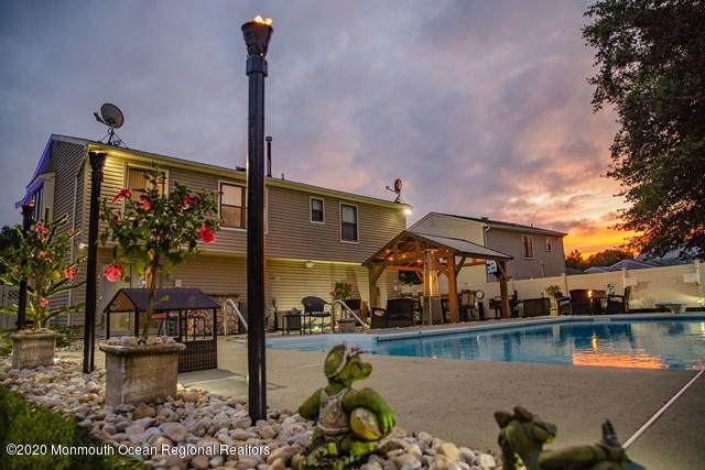 36 Hedgewood Road Howell, NJ 07731 - Photo 30 of 45 36HedgewoodRd_0161